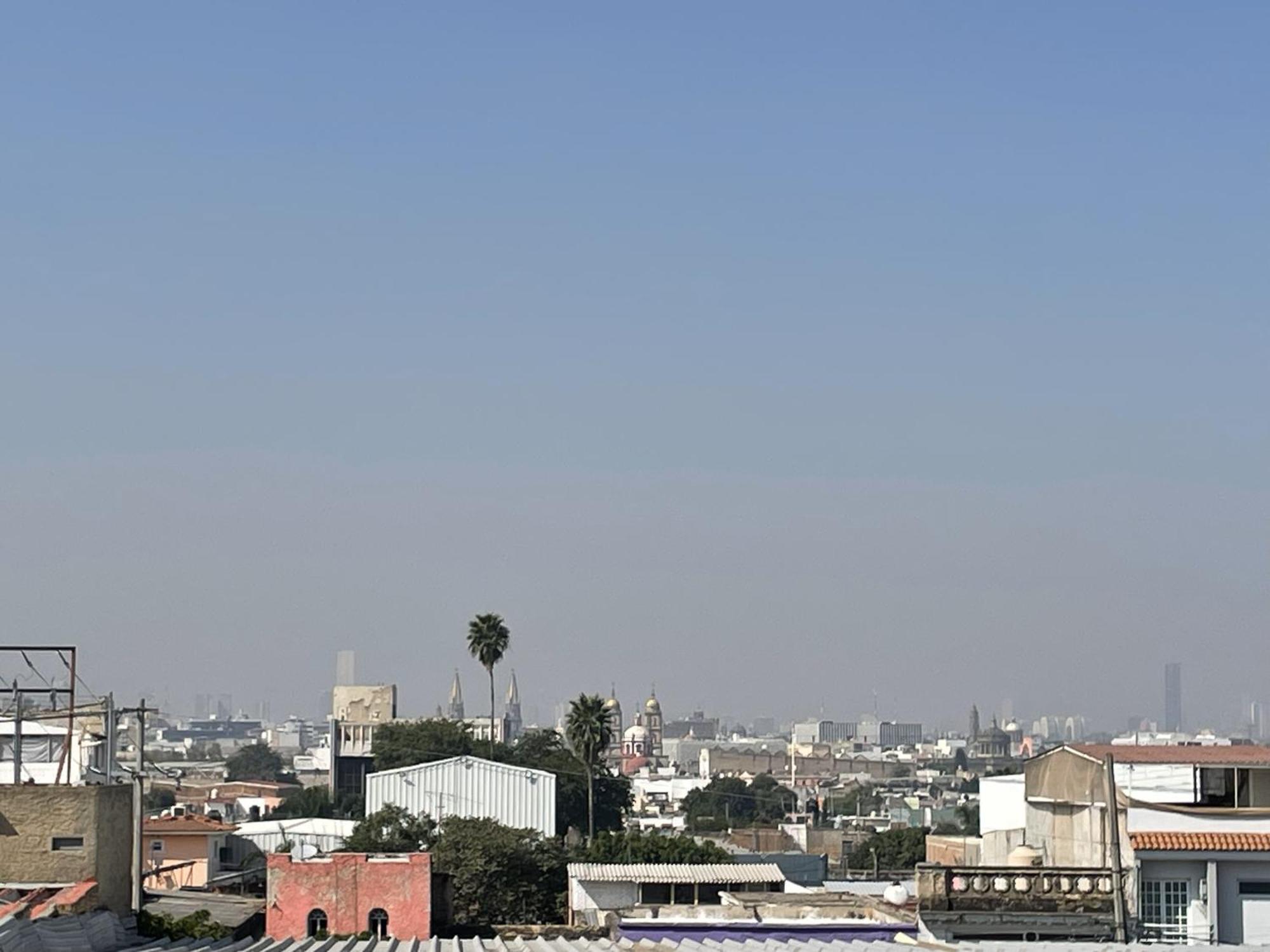Ferienwohnung Depa Familiar Centrico Gdl Con Estacionamiento Guadalajara Exterior foto